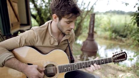 Discovery: Roo Panes 